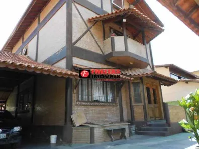 Casa com 3 Quartos à venda, 264m² no Itaipu, Niterói