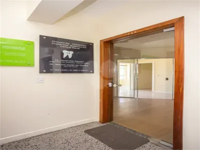 Sala Comercial com 1 Quarto para alugar, 46m² no Centro Histórico, Porto Alegre