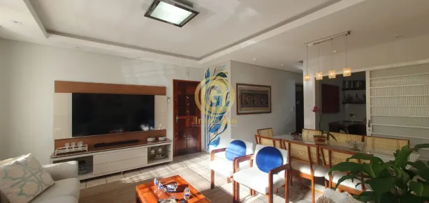 Casa com 3 Quartos à venda, 250m² no Jardim Siesta, Jacareí