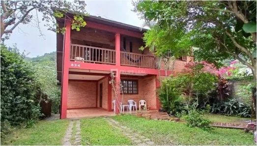 Sobrado com 4 Quartos à venda, 200m² no Pântano do Sul, Florianópolis