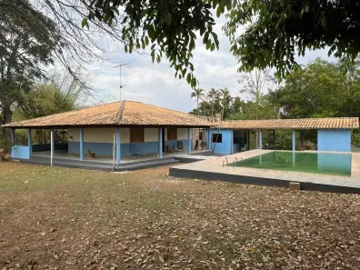 Fazenda/Sítio com 3 Quartos à venda, 7000m² no , Aragoiânia