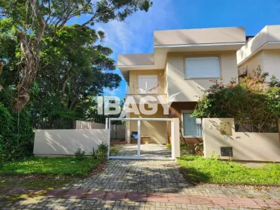 Casa com 3 Quartos para alugar, 120m² no Pântano do Sul, Florianópolis