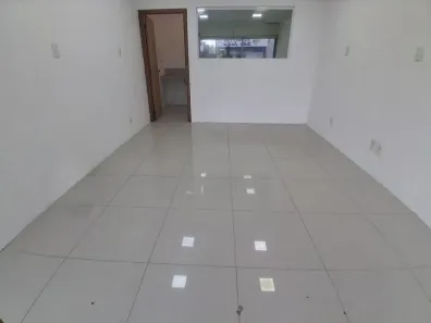 Ponto Comercial à venda, 32m² no Santana, Porto Alegre