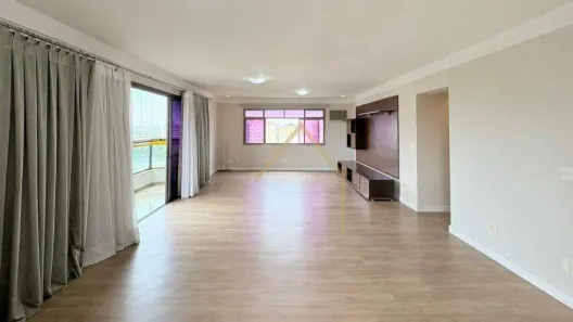 Apartamento com 3 Quartos para alugar, 250m² no Vila Pavan, Americana