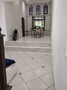 Sobrado com 3 Quartos à venda, 248m² no Montanhão, São Bernardo do Campo