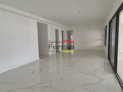 Apartamento com 3 Quartos para alugar, 165m² no Água Branca, São Paulo