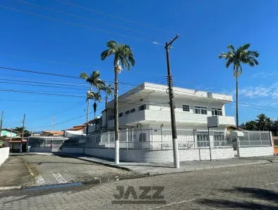 Casa com 39 Quartos à venda, 1450m² no Centro, Caraguatatuba