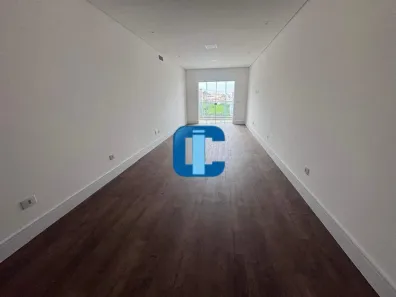 Sobrado com 3 Quartos à venda, 200m² no Vila Mangalot, São Paulo