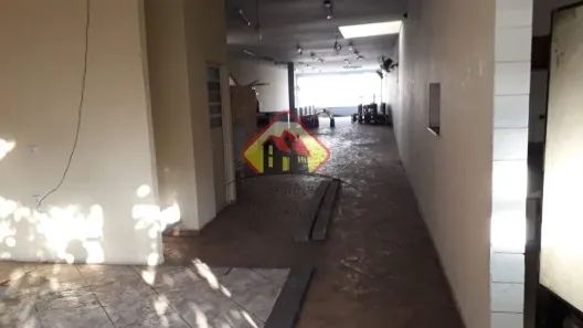 Ponto Comercial à venda, 600m² no Centro, Taubaté
