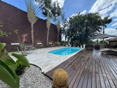 Sobrado com 4 Quartos à venda, 228m² no São Marcos, Joinville
