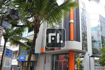 Ponto Comercial para alugar, 232m² no Condomínio Centro Comercial Alphaville, Barueri