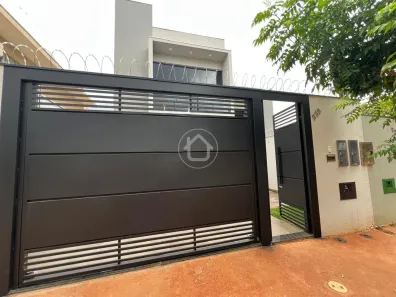 Sobrado com 3 Quartos à venda, 188m² no Jardim Itatiaia, Campo Grande
