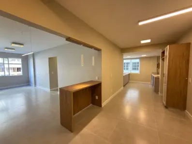 Apartamento com 3 Quartos à venda, 98m² no Centro, Florianópolis