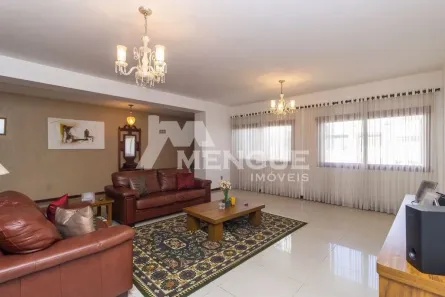 Casa com 5 Quartos à venda, 390m² no Jardim Itu, Porto Alegre