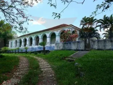 Casa com 10 Quartos à venda, 1300m² no Centro (Cabuçu), Itaboraí