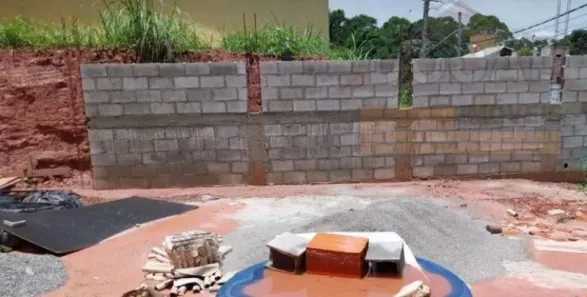 Lote/Terreno à venda, 250m² no Morada dos Pássaros, Taboão da Serra