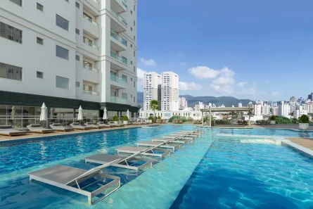 Apartamento com 3 Quartos à venda, 100m² no Meia Praia, Itapema