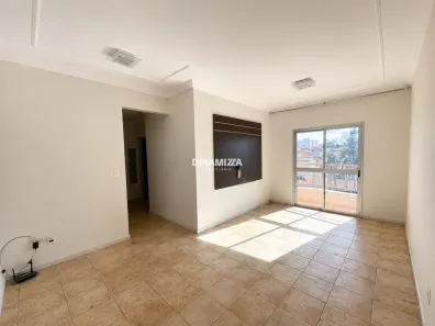 Apartamento com 2 Quartos para alugar, 99m² no Santa Maria, Uberaba