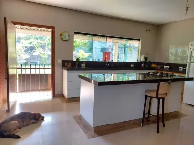 Casa com 3 Quartos à venda, 300m² no Condomínio Parque Vale dos Lagos, Jacareí