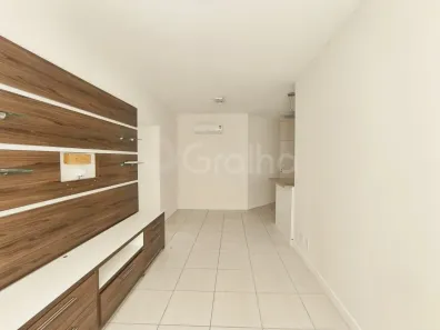 Apartamento com 2 Quartos à venda, 65m² no Centro, Florianópolis
