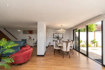 Casa com 3 Quartos à venda, 250m² no Jardim Botânico, Porto Alegre