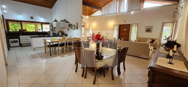 Fazenda/Sítio com 6 Quartos à venda, 600m² no Sousas, Campinas