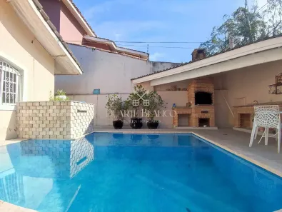 Casa com 3 Quartos à venda, 400m² no Enseada, Guarujá