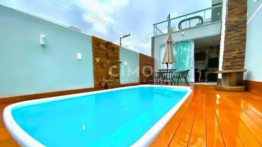 Casa com 3 Quartos para venda ou aluguel, 180m² no Itacolomi, Balneário Piçarras