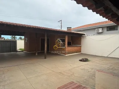 Casa com 4 Quartos à venda, 252m² no Vila José Bonifácio, Araraquara