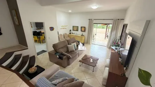 Casa com 3 Quartos à venda, 224m² no Jardim Amália, Volta Redonda
