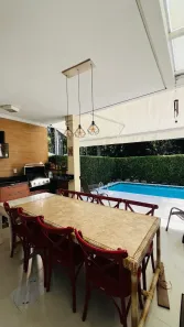 Casa de Condomínio com 3 Quartos para alugar, 285m² no Vila Oliveira, Mogi das Cruzes