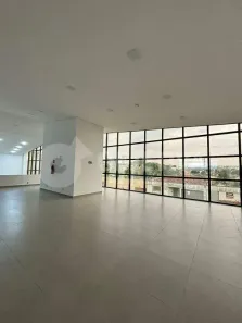 Imóvel Comercial com 1 Quarto para alugar, 900m² no Tabajaras, Uberlândia