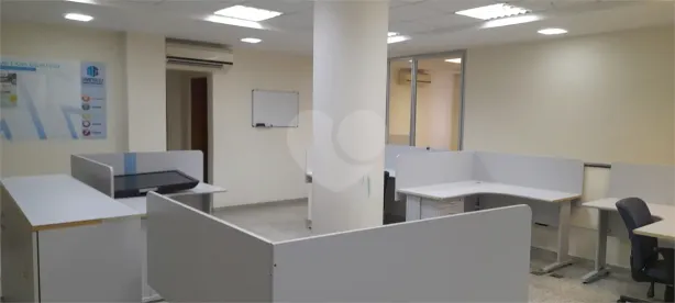 Sala Comercial para alugar, 400m² no República, São Paulo