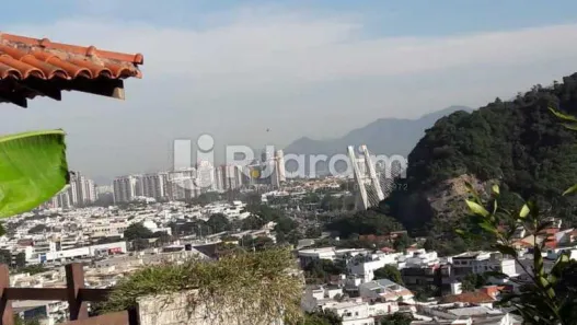 Casa de Condomínio com 2 Quartos à venda, 1111m² no Joá, Rio de Janeiro