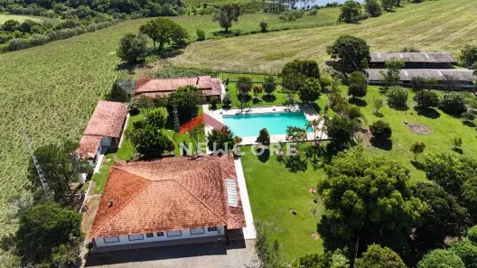 Fazenda/Sítio com 4 Quartos à venda, 1000m² no , Salto de Pirapora
