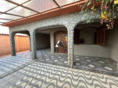 Casa com 5 Quartos para alugar, 300m² no Horto Florestal, Belo Horizonte