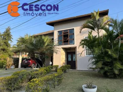 Sobrado com 4 Quartos para alugar, 250m² no Residencial Morada dos Pássaros-Aldeia da Serra, Barueri