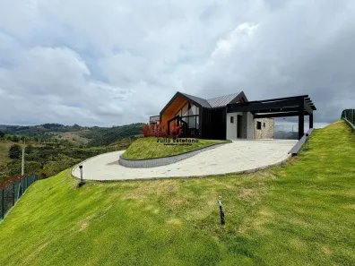 Casa de Condomínio com 3 Quartos à venda, 324m² no Jardim Monte Belo, Campos do Jordão