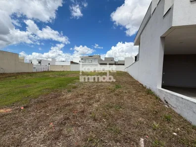 Lote/Terreno à venda, 319m² no Jardim Emília, Sorocaba