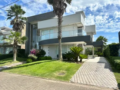Casa de Condomínio com 4 Quartos à venda, 362m² no Torres, Torres