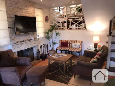 Casa de Condomínio com 3 Quartos para venda ou aluguel, 228m² no Jardim Monte Alegre, São Paulo