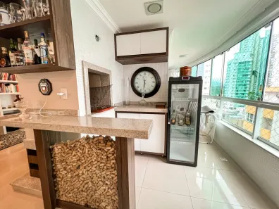 Apartamento com 3 Quartos à venda, 141m² no Centro, Balneário Camboriú