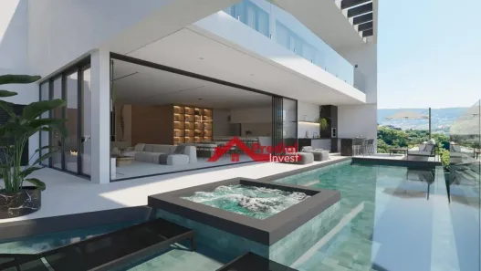 Casa de Condomínio com 4 Quartos à venda, 700m² no Charitas, Niterói
