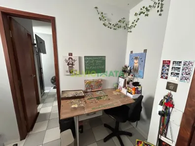 Kitnet com 1 Quarto à venda, 21m² no Zona 7, Maringá