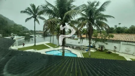 Casa de Condomínio com 4 Quartos à venda, 1380m² no Balneario Praia do Perequê, Guarujá