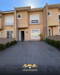 Casa de Condomínio com 3 Quartos à venda, 110m² no Central Park, Cachoeirinha