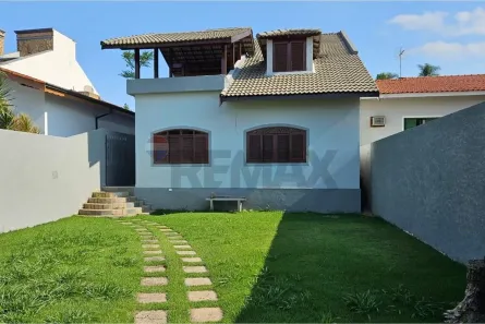 Casa com 6 Quartos para alugar, 376m² no Vila Esperia ou Giglio, Atibaia