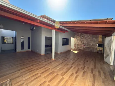 Casa com 3 Quartos à venda, 125m² no Plano Diretor Sul, Palmas