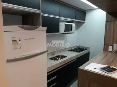 Apartamento com 1 Quarto para alugar, 35m² no Saraiva, Uberlândia