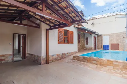 Casa com 3 Quartos à venda, 280m² no Itapoã, Belo Horizonte